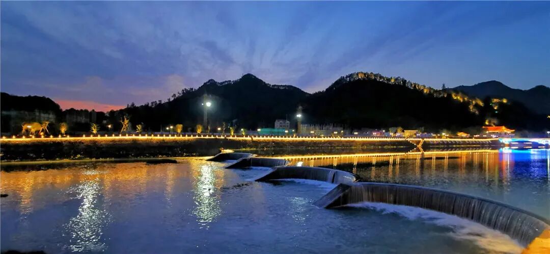 7 天目溪夜景.jpg